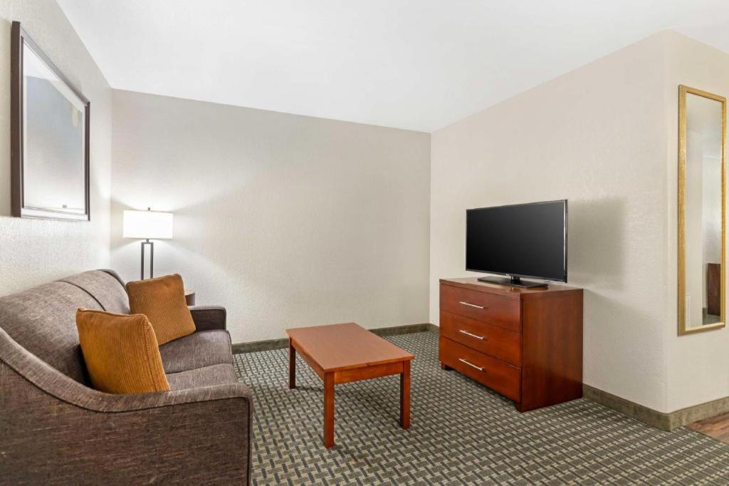 Best Western Northwest Corpus Christi Inn & Suites Екстериор снимка