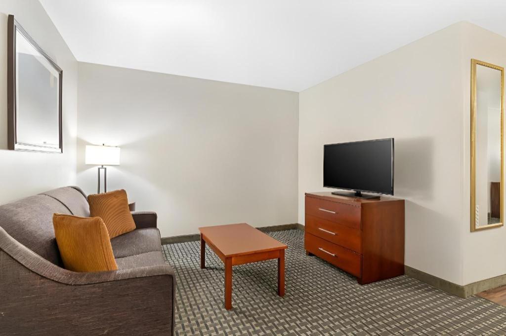 Best Western Northwest Corpus Christi Inn & Suites Екстериор снимка